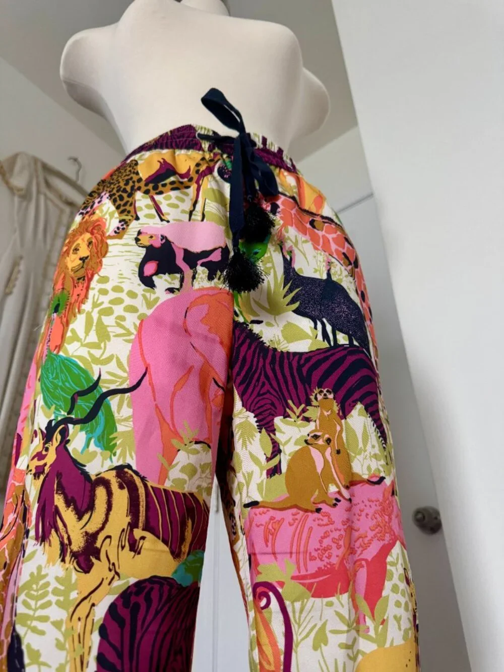 *RARE* J.Crew Size 0 Drapey Wide-leg Pant in Ratti Safari Print Elastic Waist - Picture 3 of 11